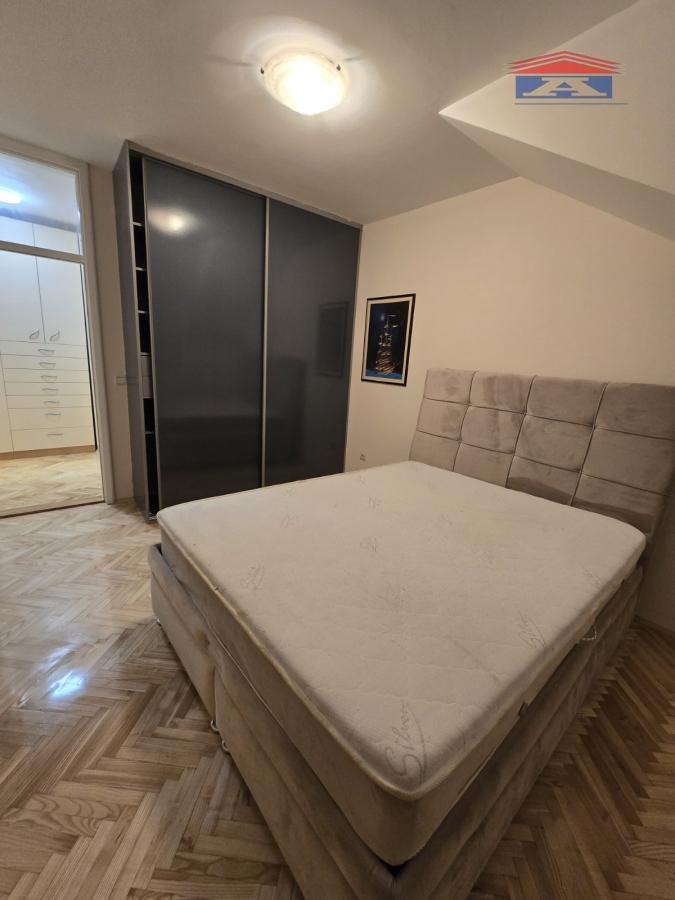 Dvosoban stan za izdavanje, Grbavica, Novi Sad, 54m², 450 €/mes