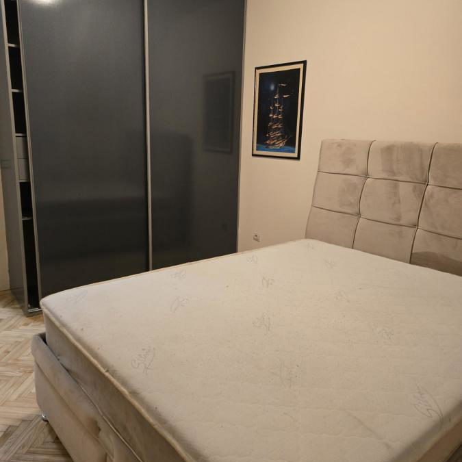 Dvosoban stan za izdavanje, Grbavica, Novi Sad, 54m², 450 €/mes