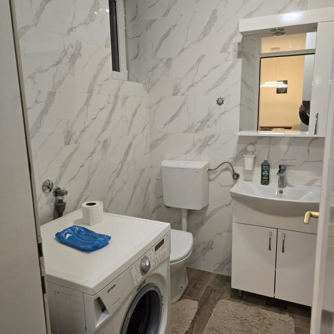 Dvosoban stan za izdavanje, Grbavica, Novi Sad, 54m², 450 €/mes