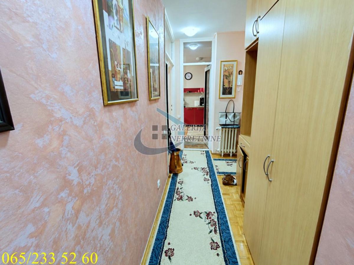 index Dvosoban stan na prodaju, Cerak Vinogradi, Beograd, 65m², 239.000 €