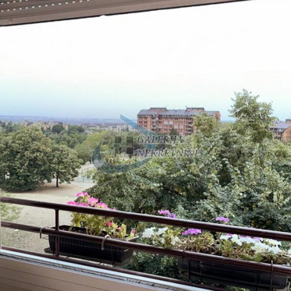 Dvosoban stan na prodaju, Cerak Vinogradi, Beograd, 65m², 239.000 €