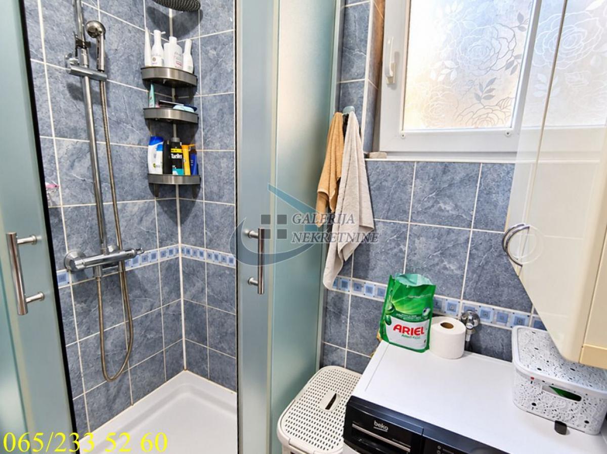 index Dvosoban stan na prodaju, Cerak Vinogradi, Beograd, 65m², 239.000 €