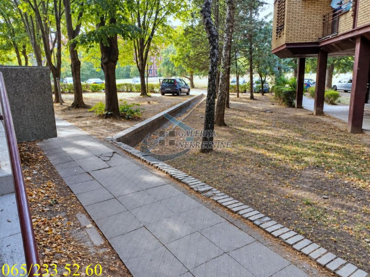 index Dvosoban stan na prodaju, Cerak Vinogradi, Beograd, 65m², 239.000 €