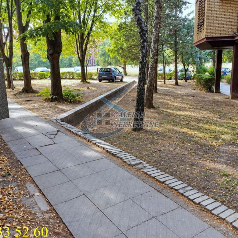 Dvosoban stan na prodaju, Cerak Vinogradi, Beograd, 65m², 239.000 €