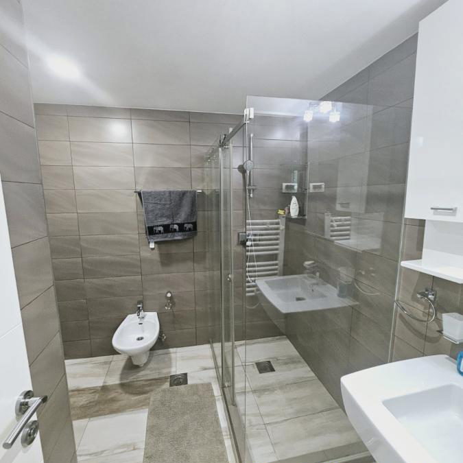 Stan Prodaja Beograd FON 94 m2