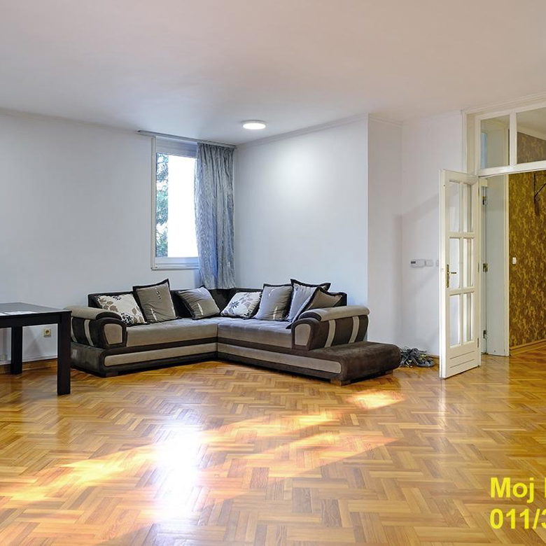 Stan Prodaja Beograd FON 163 m2
