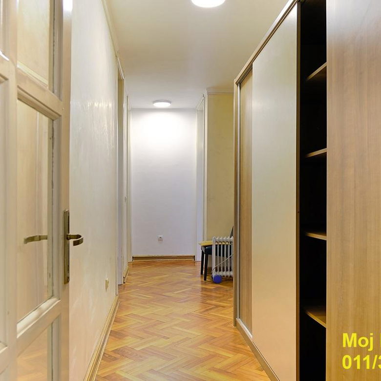 Četvorosoban stan na prodaju, FON, Beograd, 163m², 600.000 €