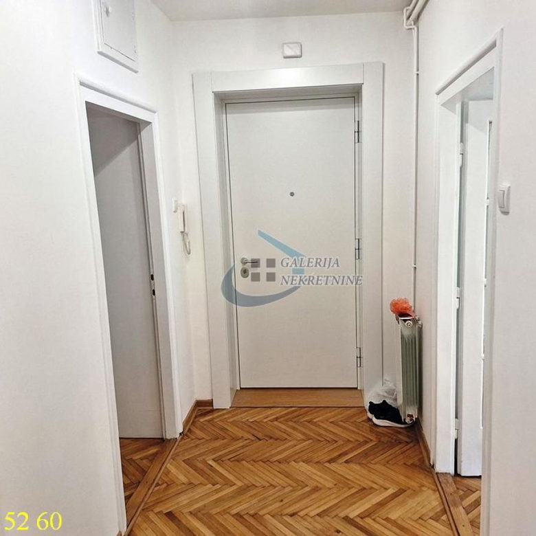 Četvorosoban stan za izdavanje, Dorćol, Beograd, 88m², 1.200 €/mes
