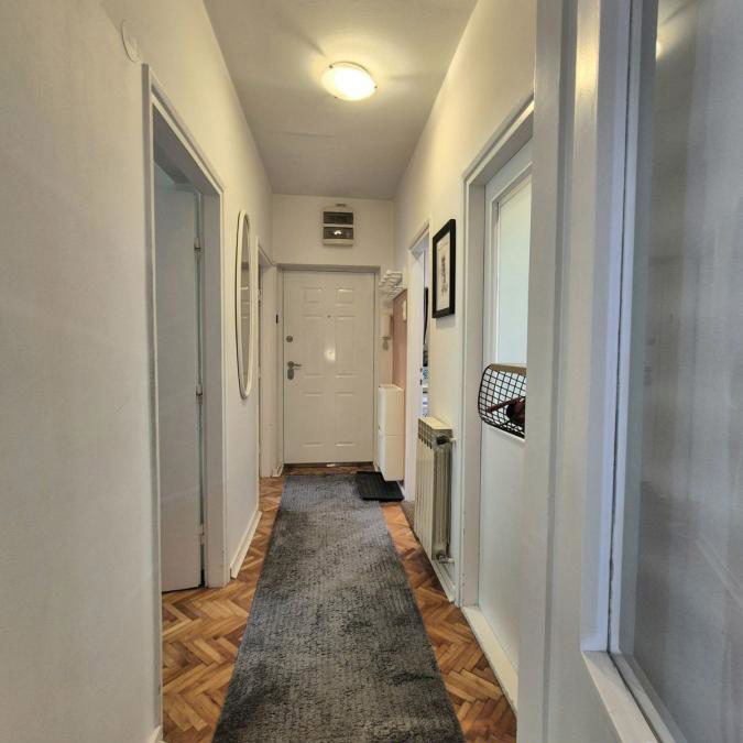 Dvoiposoban stan na prodaju, Karaburma, Beograd, 57m², 165.000 €