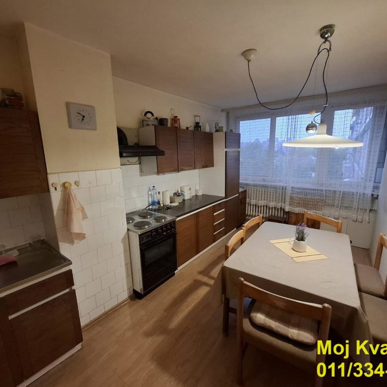 Stan Prodaja Beograd Blok 21 76 m2