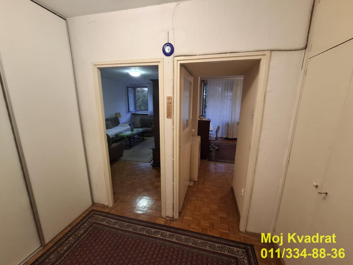 index Dvosoban stan na prodaju, Blok 21, Beograd, 76m², 278.500 €