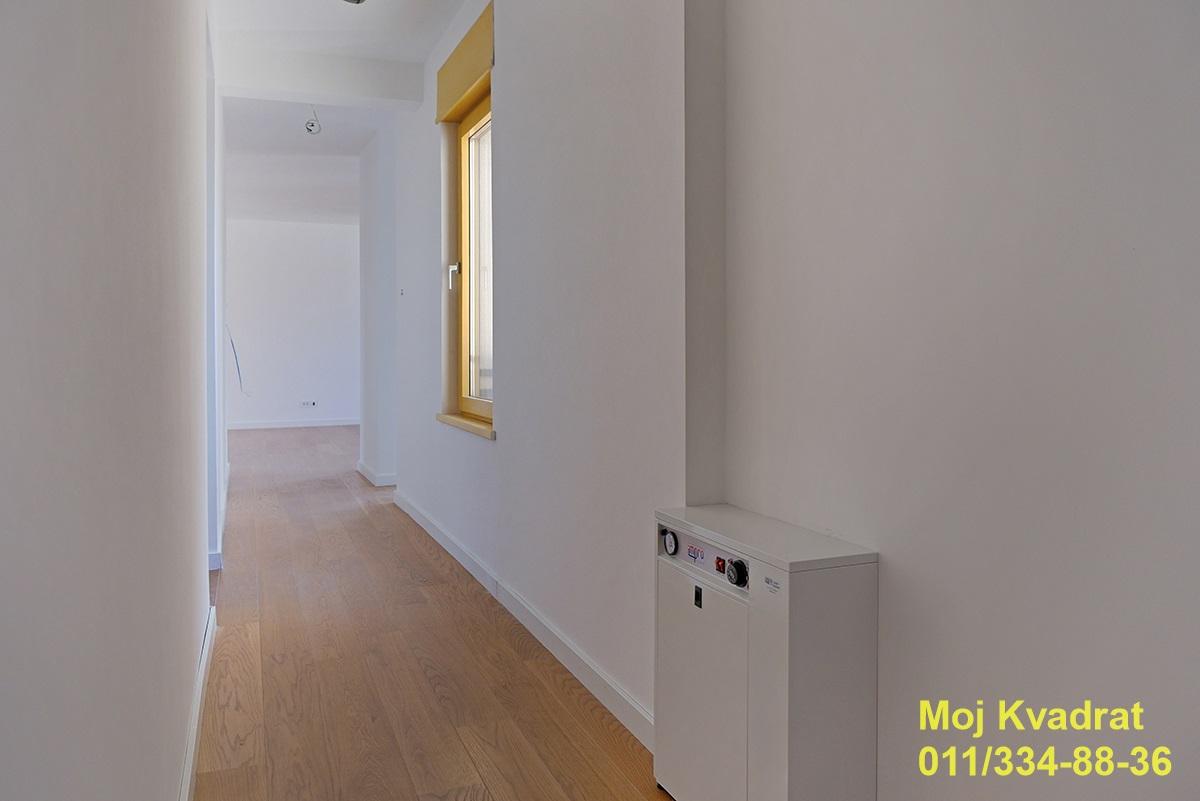 index Četvorosoban stan na prodaju, Čubura, Beograd, 110m², 418.000 €