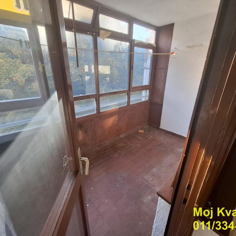 Stan Prodaja Beograd Golf Naselje 44 m2