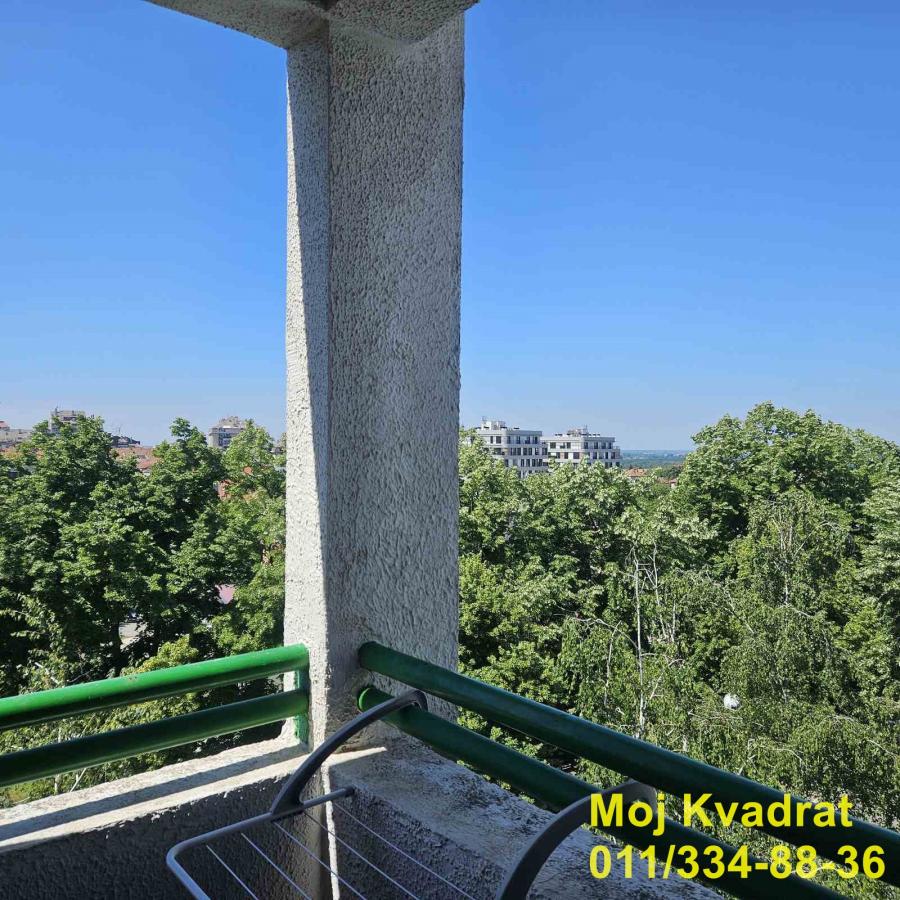 Troiposoban stan na prodaju, Banovo Brdo, Beograd, 86m², 315.000 €