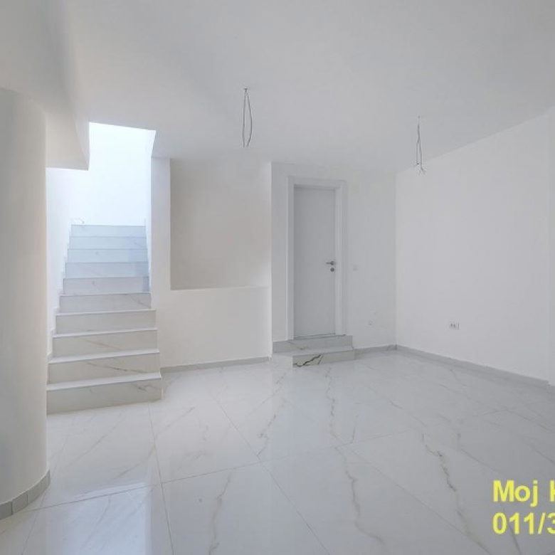Lokal Izdavanje Beograd Palilulska Pijaca 66 m2
