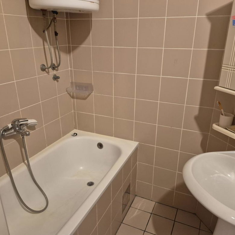 Stan Izdavanje Novi Sad  36 m2