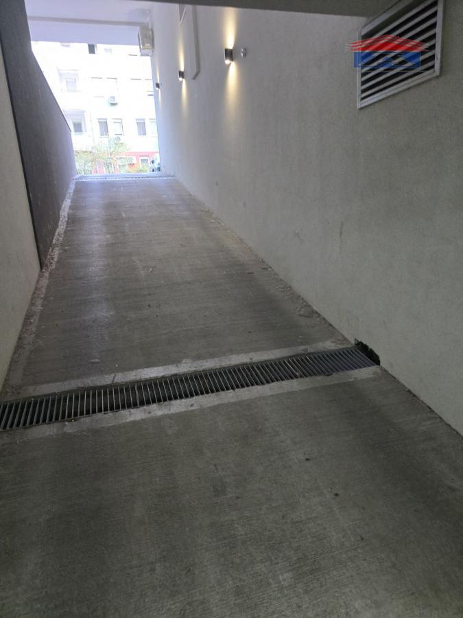 Garaža Prodaja Novi Sad  14 m2