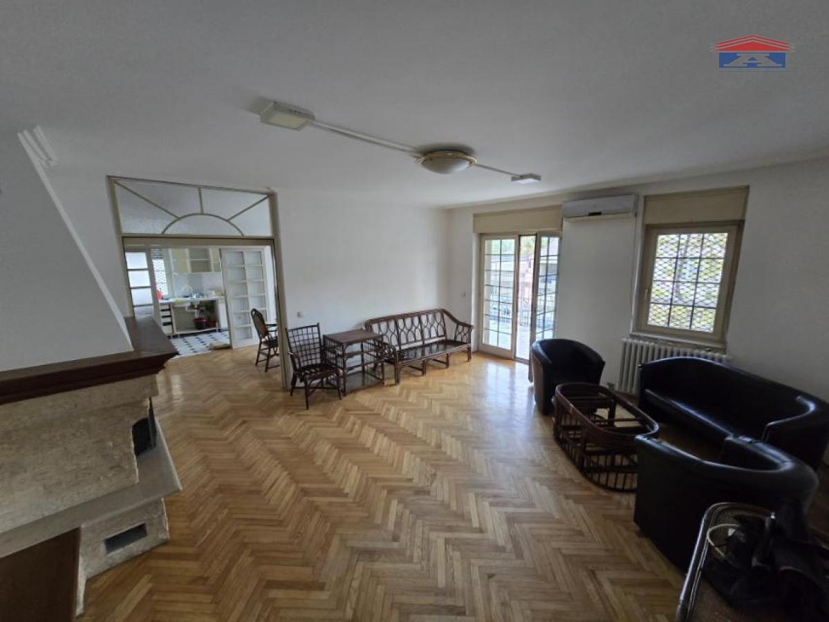 Lokal Izdavanje Novi Sad Lokal Izdavanje Novi Sad 220 m2