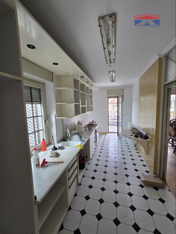 Lokal Izdavanje Novi Sad Lokal Izdavanje Novi Sad 220 m2