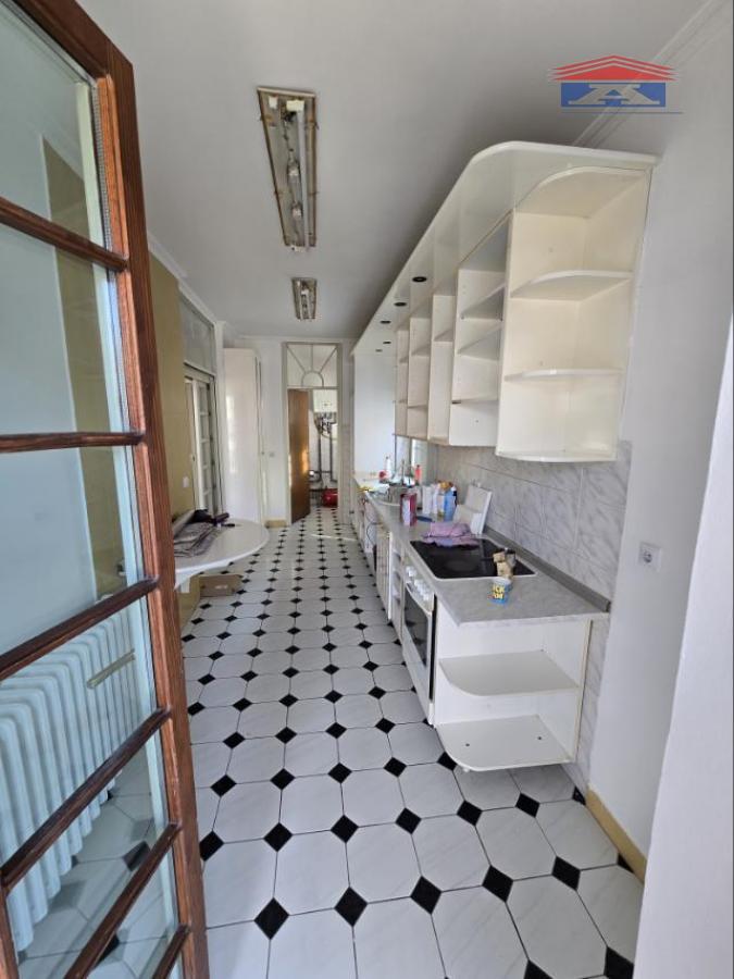 Lokal Izdavanje Novi Sad Lokal Izdavanje Novi Sad 220 m2