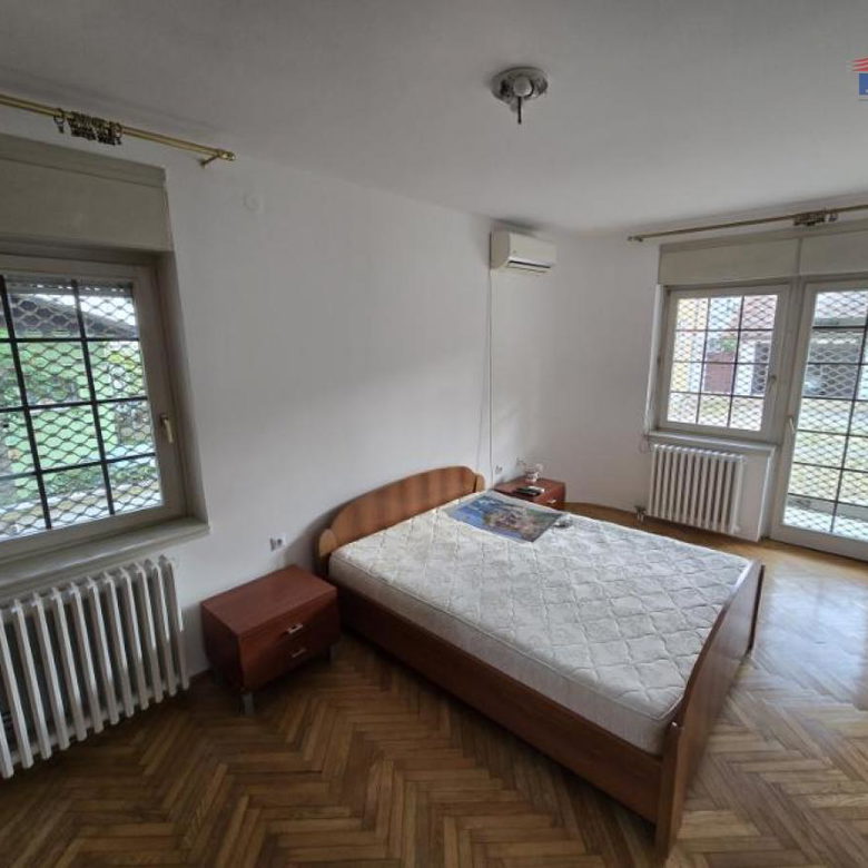 Lokal za izdavanje, Adamovićevo Naselje, Novi Sad, 220m², 1.200 €/mes