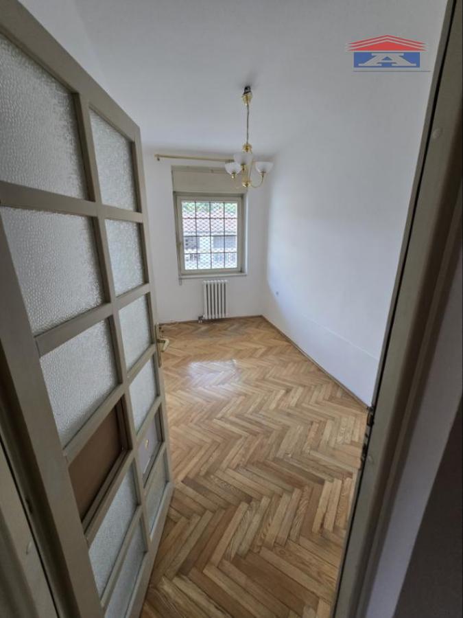 index Lokal za izdavanje, Adamovićevo Naselje, Novi Sad, 220m², 1.200 €/mes
