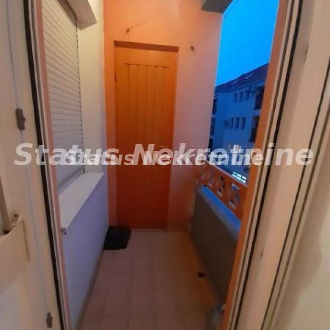 Stan Izdavanje Novi Sad  33 m2