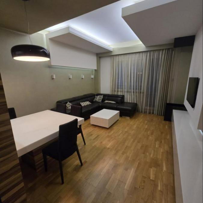 Stan Izdavanje Novi Sad  90 m2