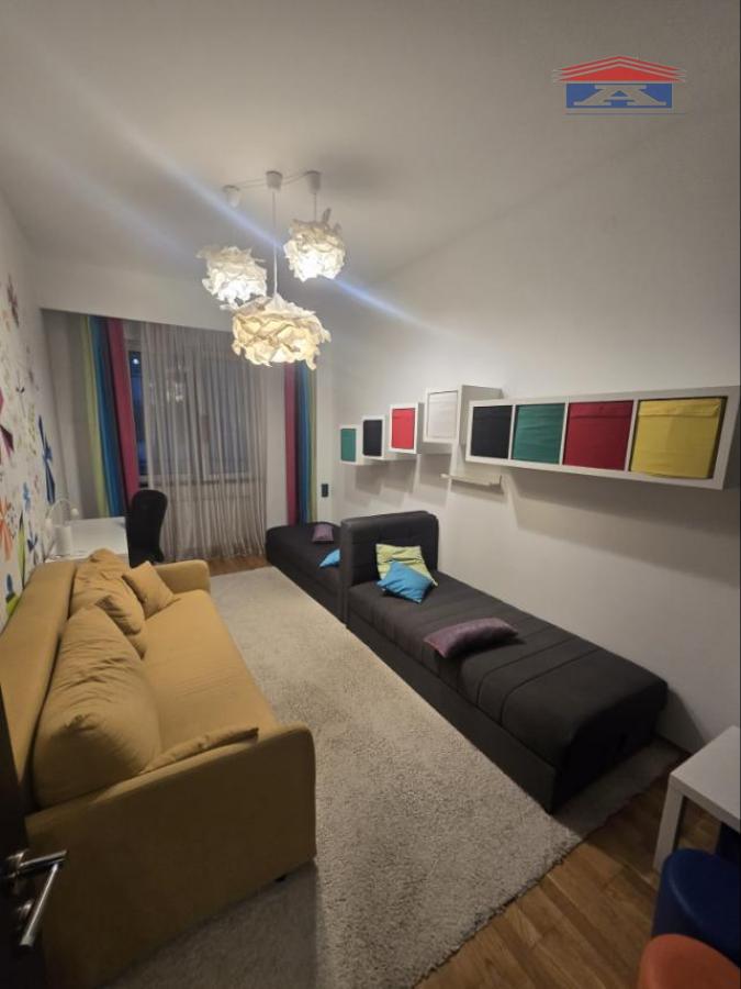 index Trosoban stan za izdavanje, Bulevar Oslobođenja, Novi Sad, 90m², 1.300 €/mes