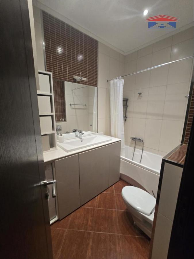 index Trosoban stan za izdavanje, Bulevar Oslobođenja, Novi Sad, 90m², 1.300 €/mes