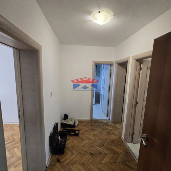 Dvosoban stan za izdavanje, Spens, Novi Sad, 55m², 700 €/mes