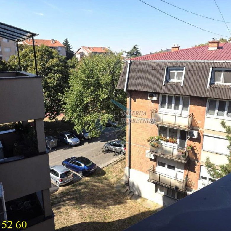 Stan Prodaja Beograd Karaburma 85 m2