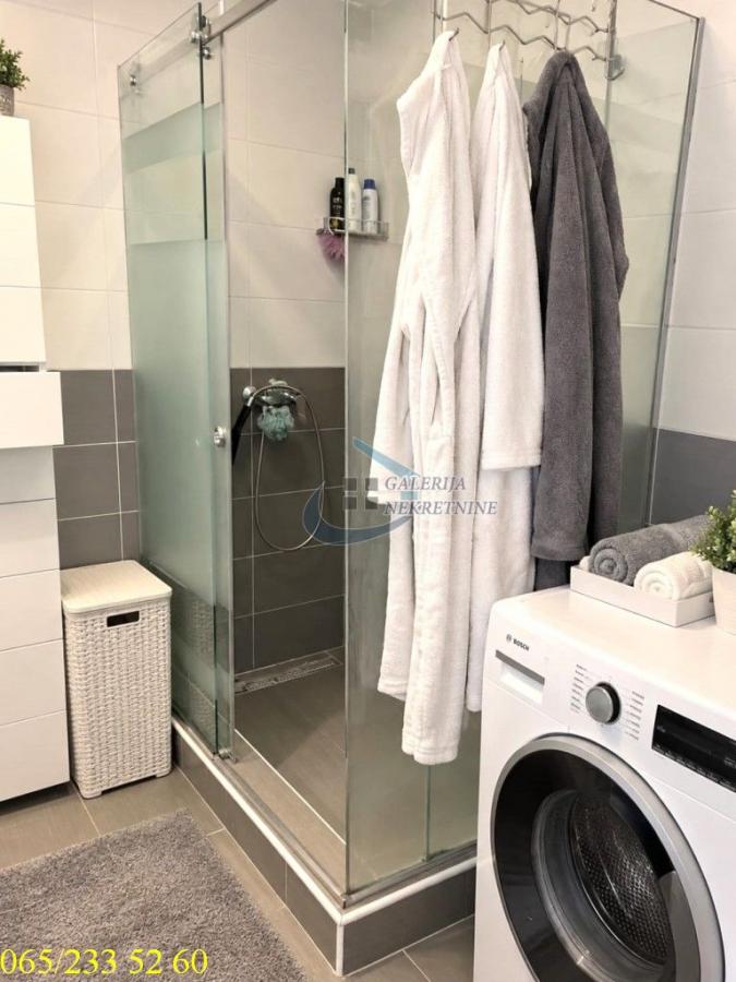 index Trosoban stan na prodaju, Karaburma, Beograd, 85m², 190.000 €