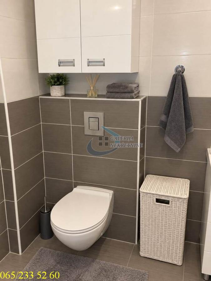 index Trosoban stan na prodaju, Karaburma, Beograd, 85m², 190.000 €