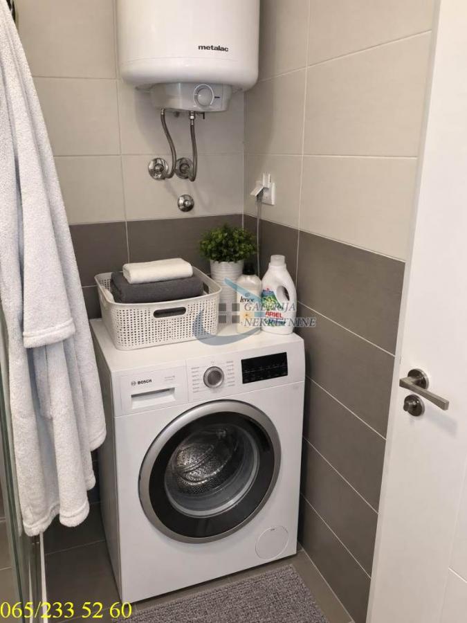 index Trosoban stan na prodaju, Karaburma, Beograd, 85m², 190.000 €