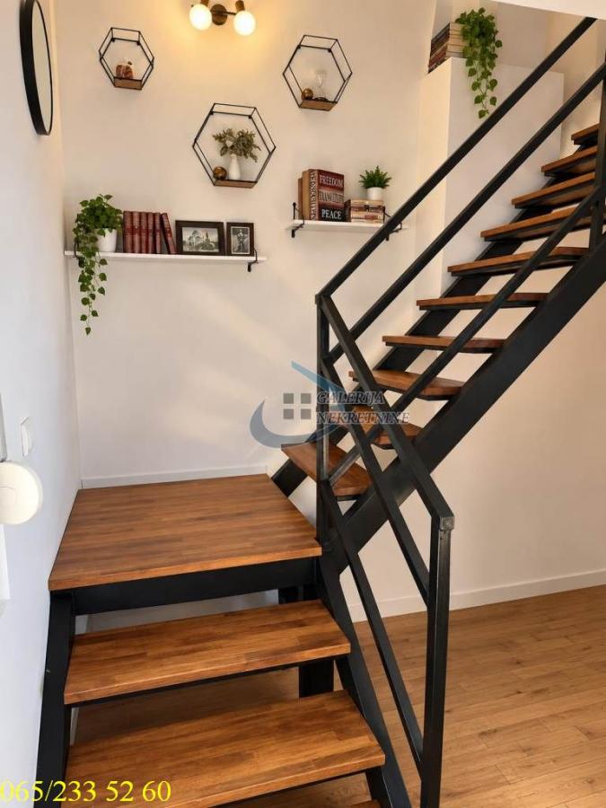 index Trosoban stan na prodaju, Karaburma, Beograd, 85m², 190.000 €