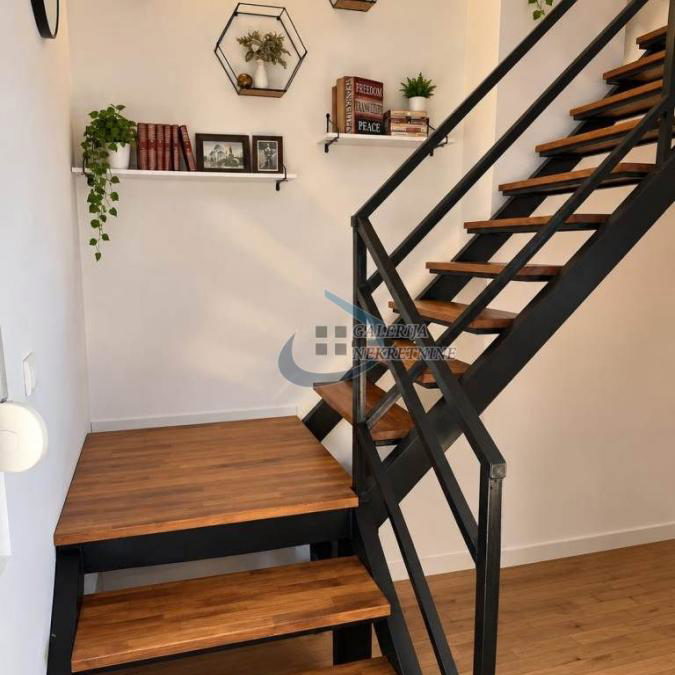 Trosoban stan na prodaju, Karaburma, Beograd, 85m², 190.000 €