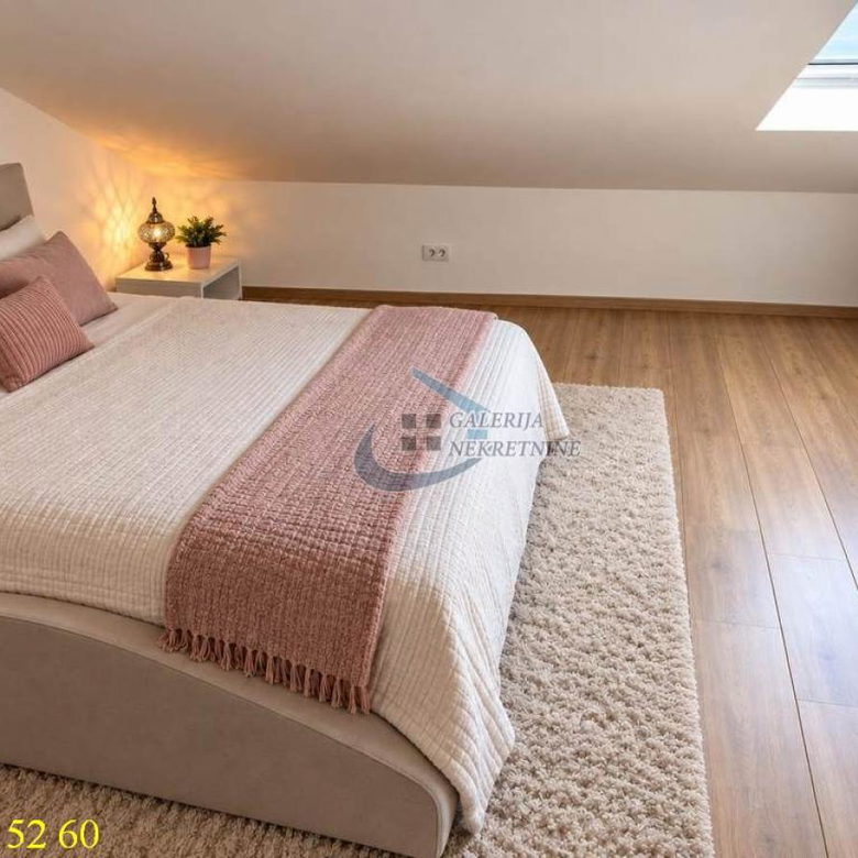 Trosoban stan na prodaju, Karaburma, Beograd, 85m², 190.000 €
