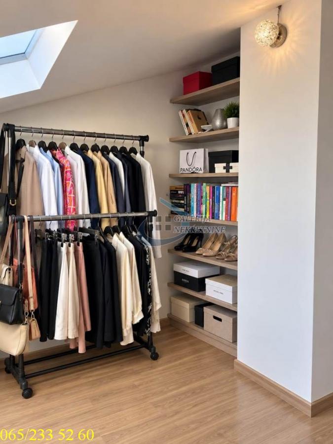 index Trosoban stan na prodaju, Karaburma, Beograd, 85m², 190.000 €