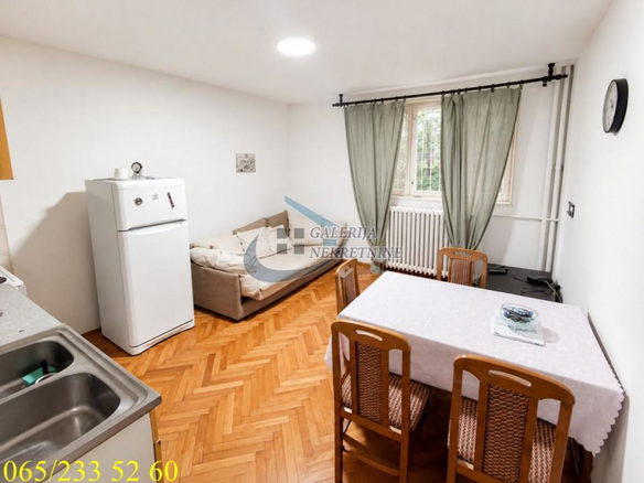 Stan Prodaja Beograd Banovo Brdo 43 m2