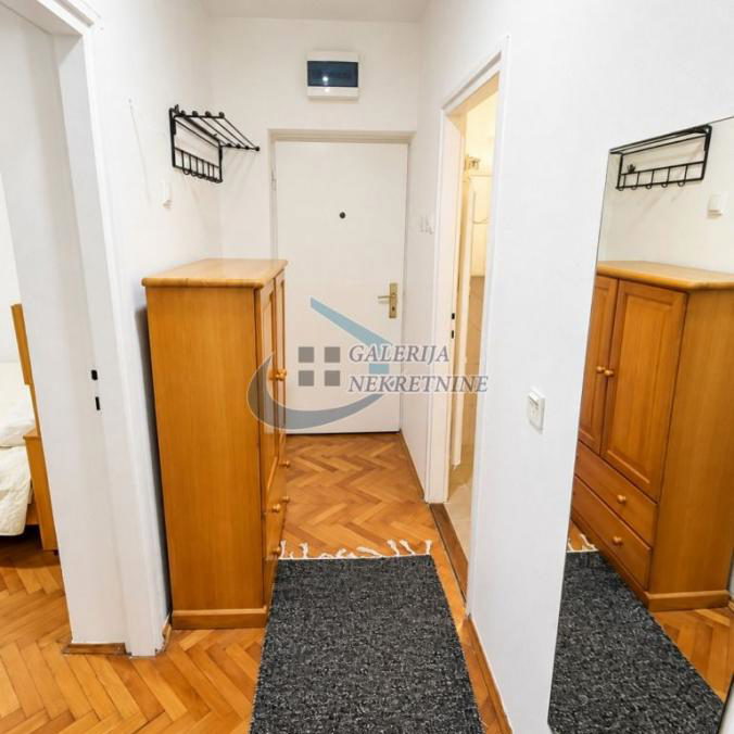 Stan Prodaja Beograd Banovo Brdo 43 m2