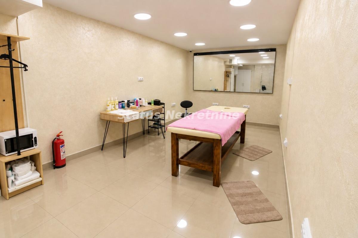 Lokal Prodaja Novi Sad  78 m2
