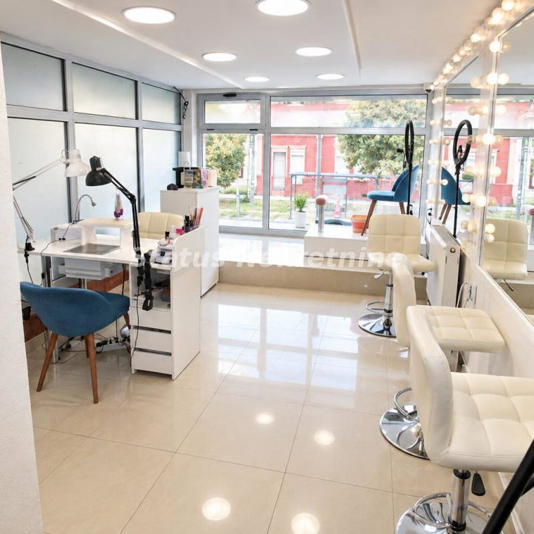 Lokal Prodaja Novi Sad  78 m2