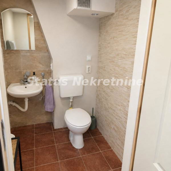 Lokal Prodaja Novi Sad  78 m2