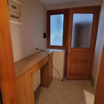 Stan Izdavanje Novi Sad  50 m2
