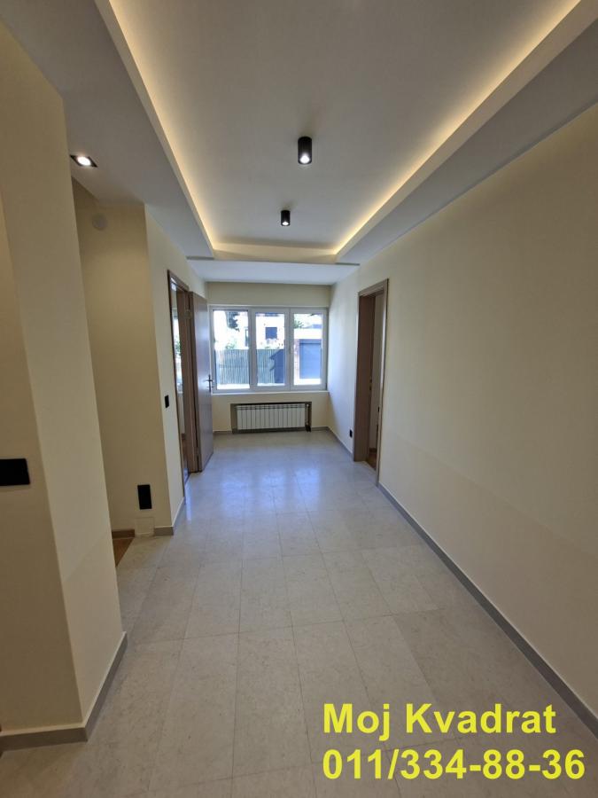 index Četvoroiposoban stan na prodaju, Voždovačka Crkva, Beograd, 123m², 369.000 €