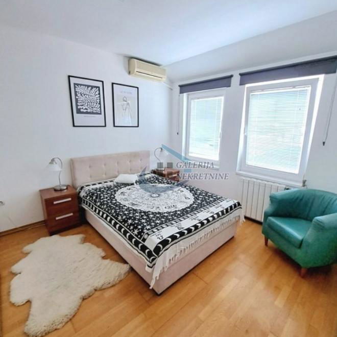 Trosoban stan za izdavanje, Tašmajdan, Beograd, 90m², 1.000 €/mes