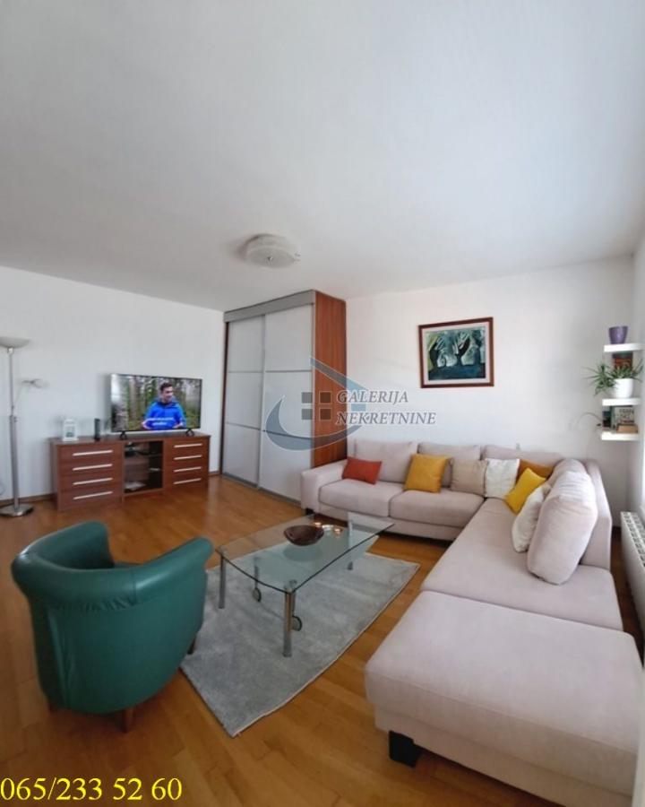 Trosoban stan za izdavanje, Tašmajdan, Beograd, 90m², 1.000 €/mes