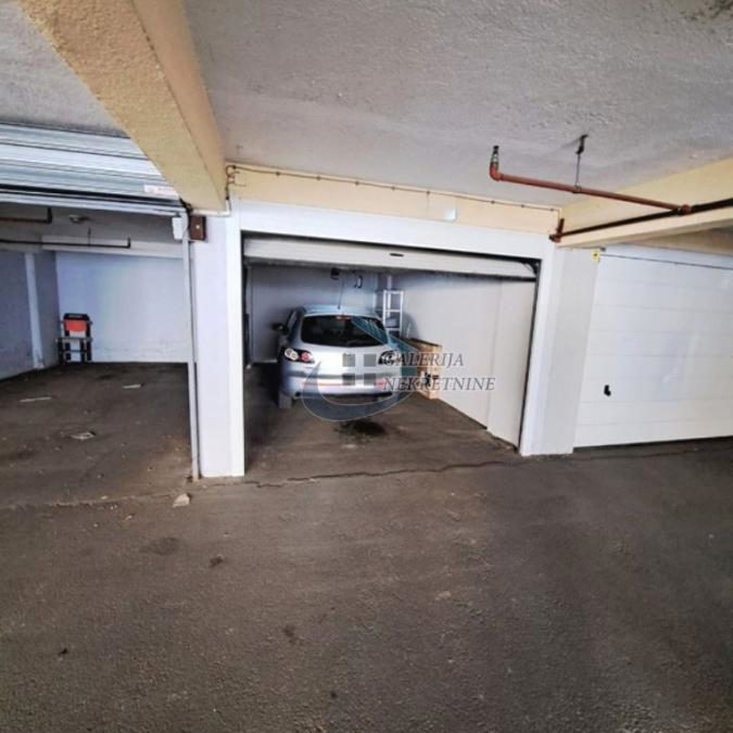 Trosoban stan za izdavanje, Tašmajdan, Beograd, 90m², 1.000 €/mes