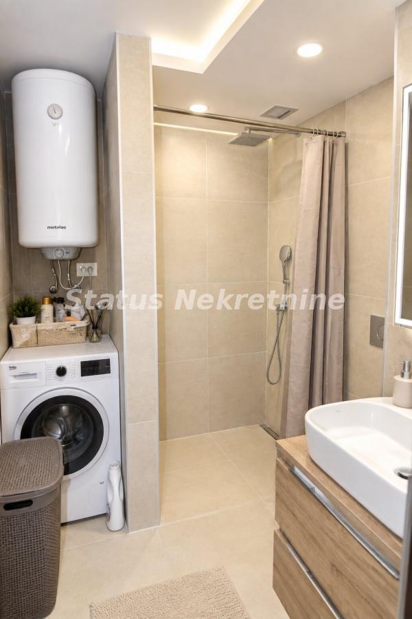 Stan Prodaja Novi Sad  99 m2